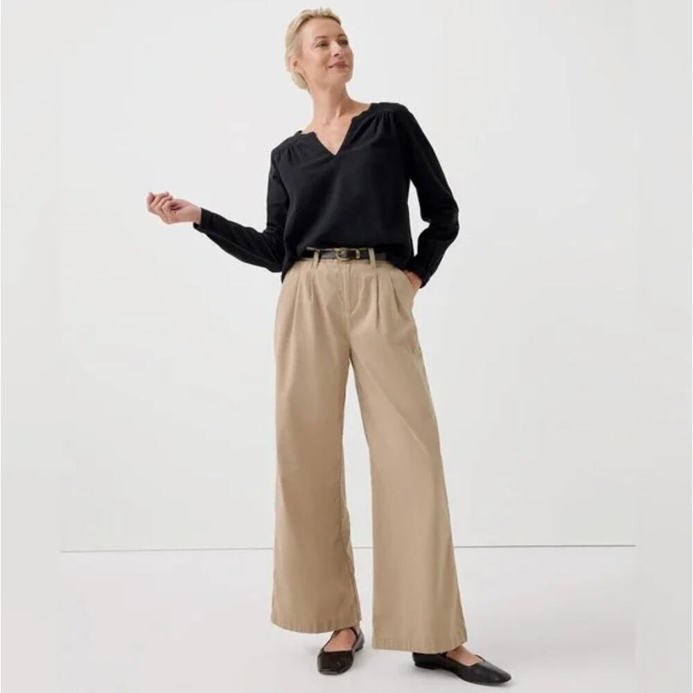 Elegant Tan Wide-Leg Pants